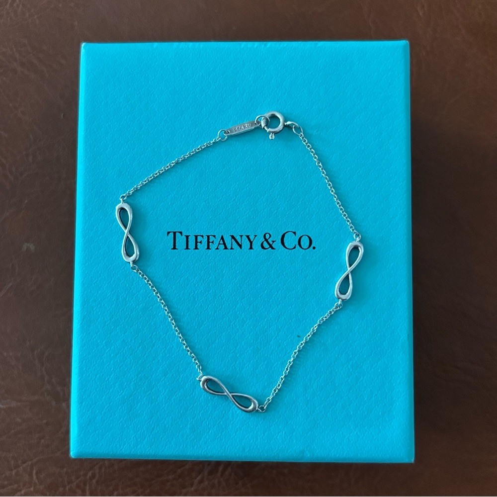 Tiffany & Co. Sterling Silver Infinity Link Bracelet - Blue Box